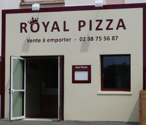 ROYAL PIZZA